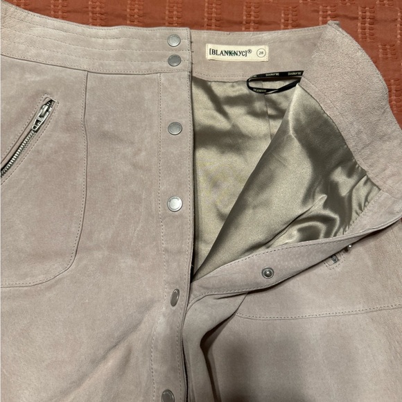 Blank NYC | Women’s Genuine Leather Beige Mini Skirt | Sz 28 - Picture 11 of 13